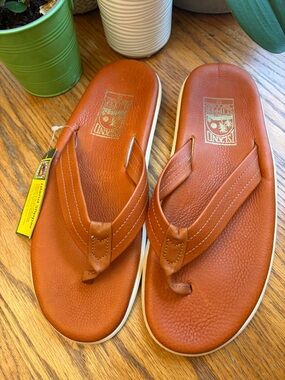 Island Pro Slippers Men's Brown Leather Thong Flip Flops Size 12 Made In Hawaii
